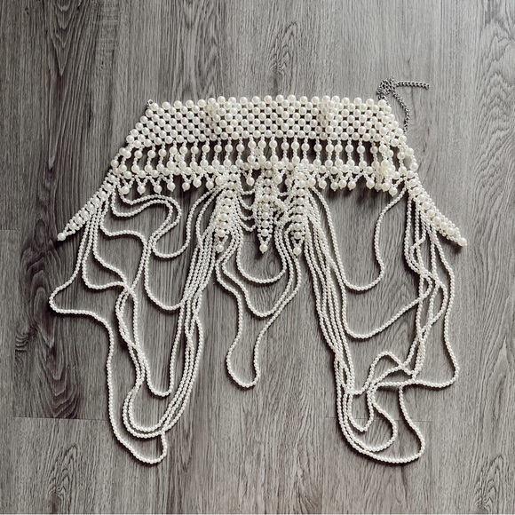 Pearl Statement Body Jewelry - Picture 2 of 4